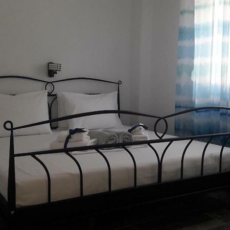 Friends 2 Apartment Peraia  ภายนอก รูปภาพ