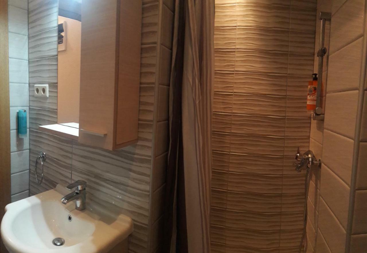 Friends 2 Apartment Peraia  ภายนอก รูปภาพ
